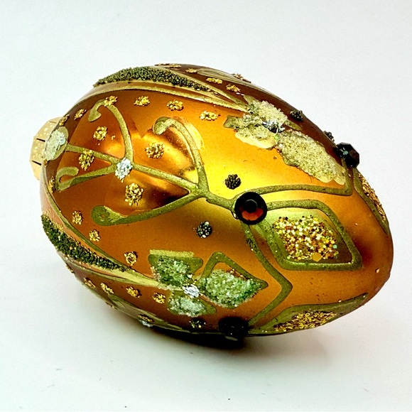 Vintage Glass Ornate Peach Oval Hand Painted Golden Christmas Ornament - Picture 5 of 6